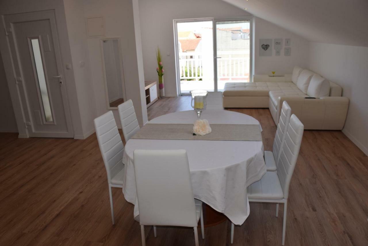 Apartments Zelic Vodice Luaran gambar
